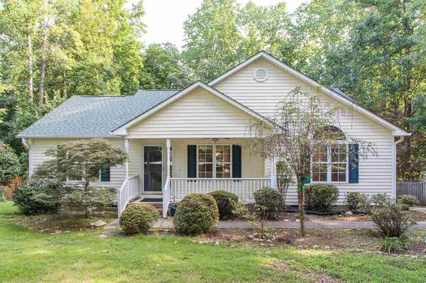 121 Bradford Place, Clayton, NC 27527