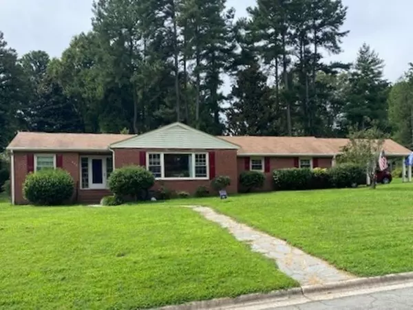 523 Clayton Avenue, Roxboro, NC 27573