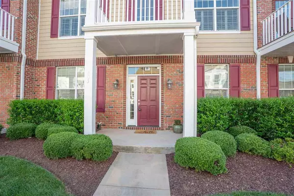 10321 Sablewood Drive #203, Raleigh, NC 27617