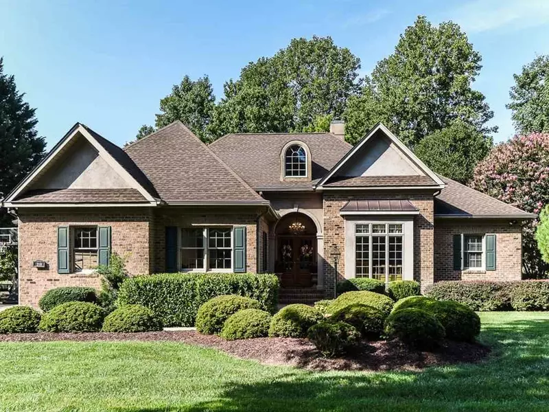 218 Cypress Point, Mebane, NC 27302