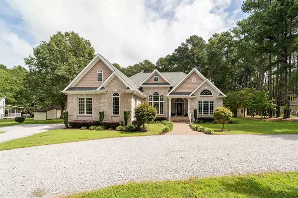 308 Thomas Drive, Clayton, NC 27520