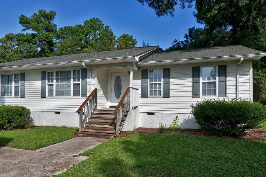 303 E Railroad Street #A & B, Four Oaks, NC 27524