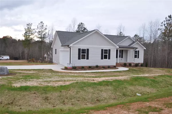 15 Mullins Pond Road, Spring Hope, NC 27882