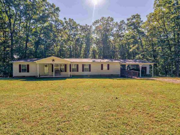 614 Creekview Lane, Clarksville, VA 23927