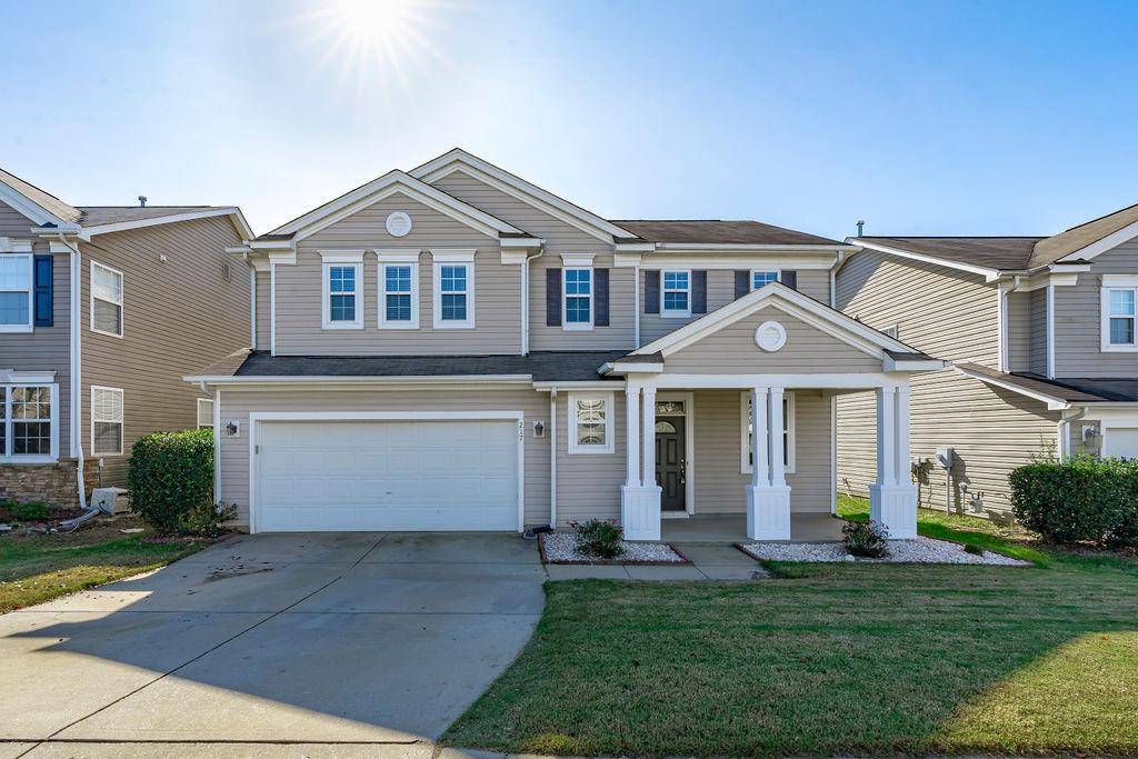 217 Larktree Lane, Fuquay Varina, NC 27526