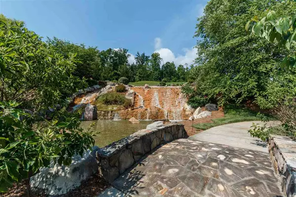 Chapel Hill, NC 27517,47 Stone Bridge Crossing