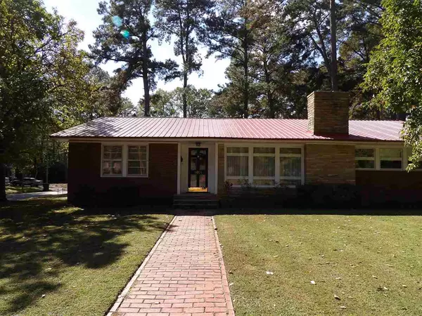 Wilson, NC 27893,1601 Grove Street