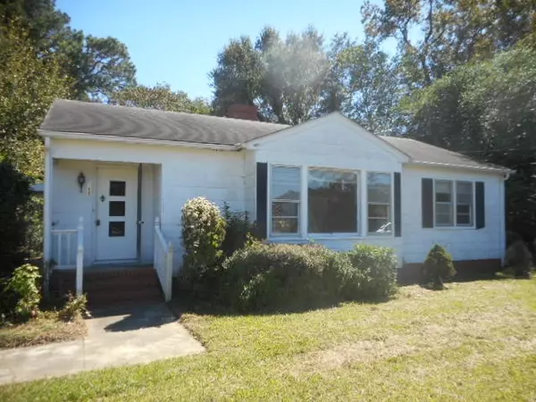 111 Second Street, Calypso, NC 28325