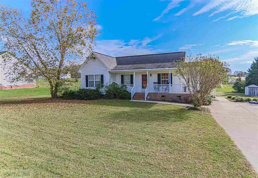 135 Park Lane, Coats, NC 27521