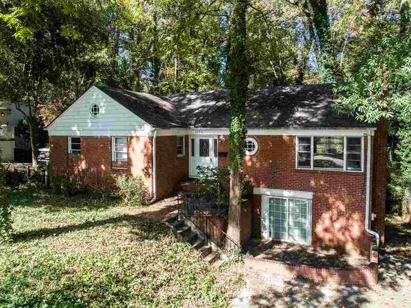 2606 Wade Avenue,  Raleigh,  NC 27607