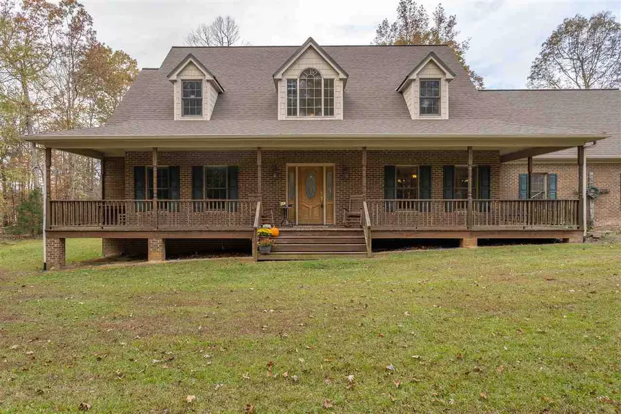 6431 Homestead Farm Lane, Liberty, NC 27298