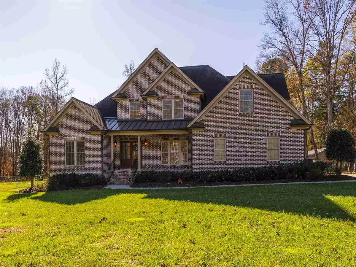 Burlington, NC 27217,406 Greenwood Drive