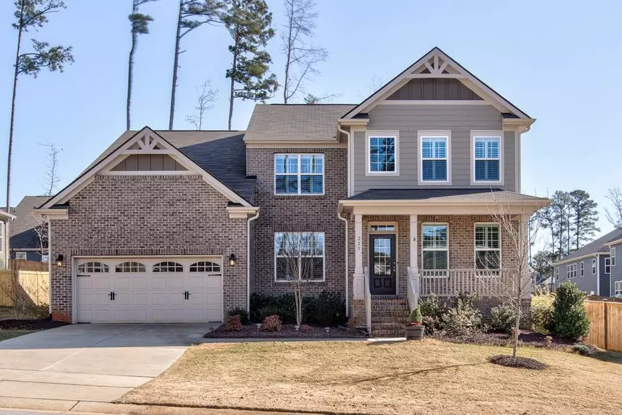 225 Oakenshaw Drive, Holly Springs, NC 27540