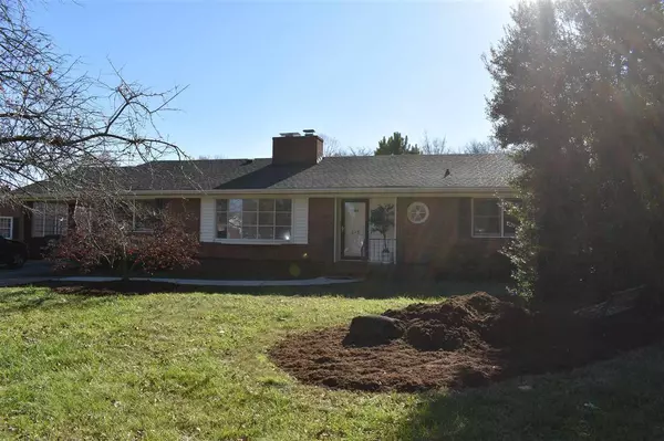 613 Johnson Avenue, Graham, NC 27253