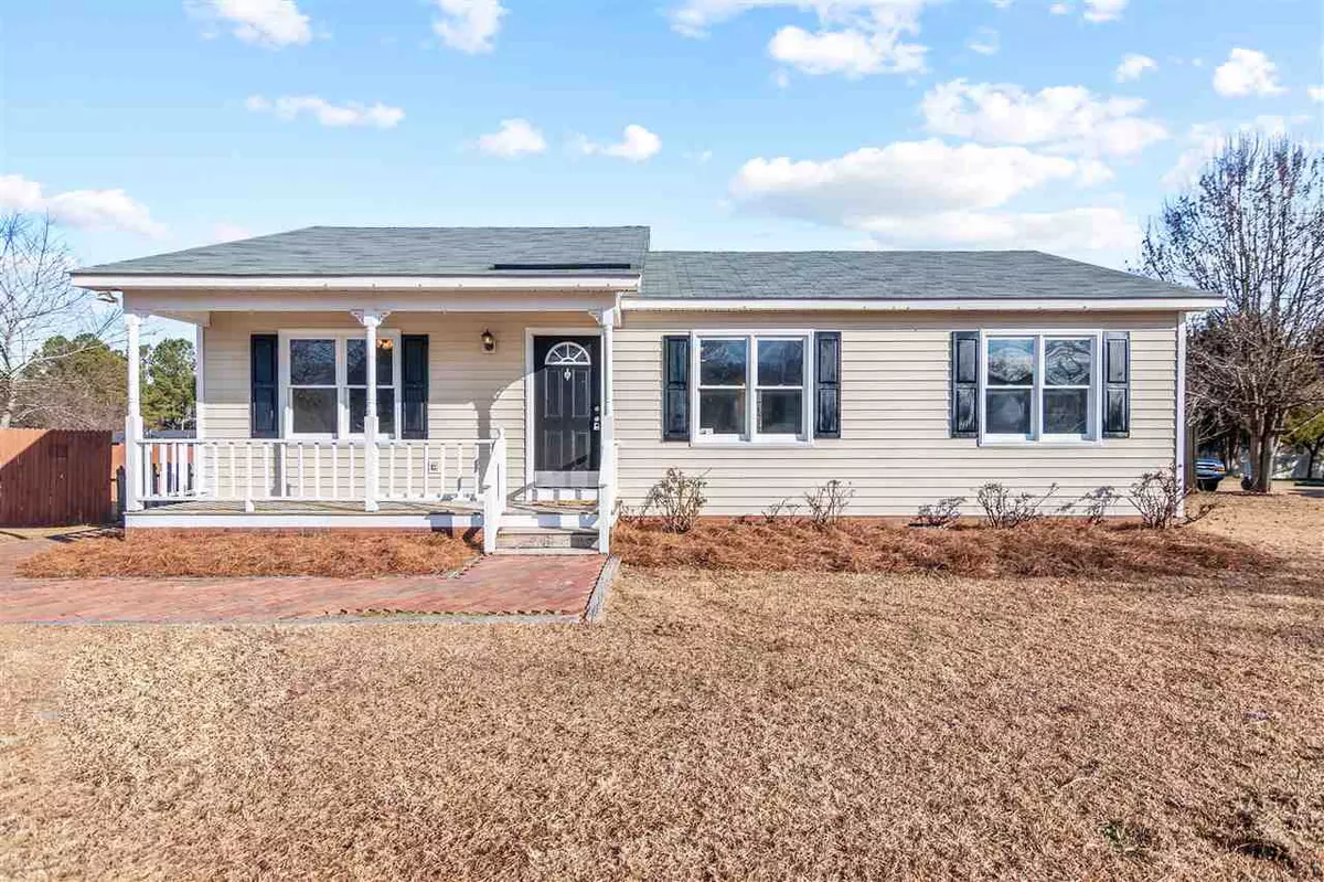 Angier, NC 27501,609 Chinaberry Lane