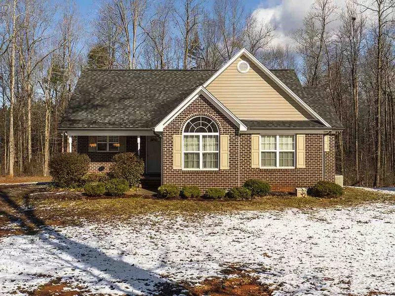 7505 Walking Stick Lane, Liberty, NC 27298