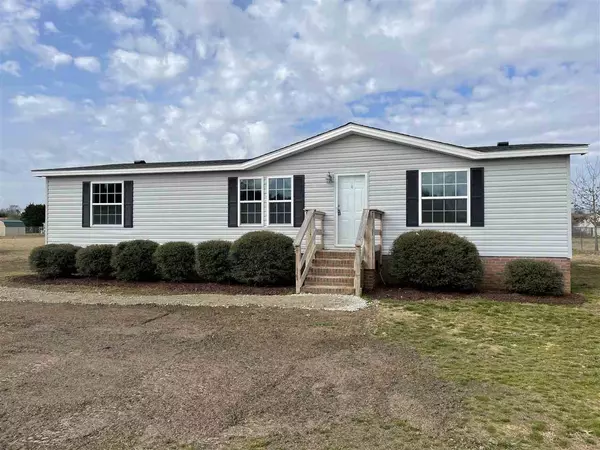 76 Mackenzie Drive, Princeton, NC 27569