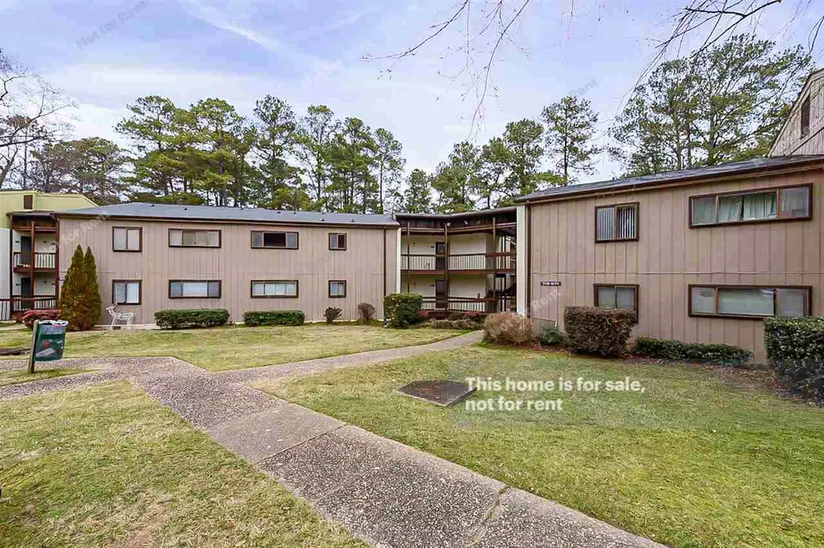 Raleigh, NC 27609,5132 Flint Ridge Place #5132