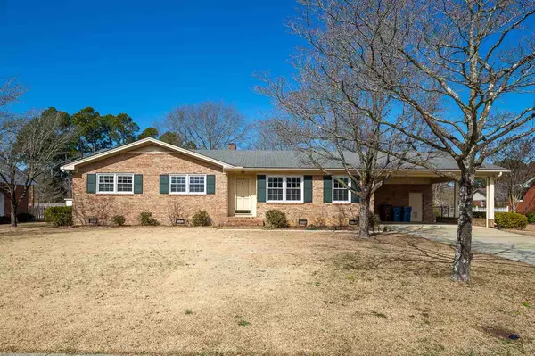 705 Westbrook Avenue, Dunn, NC 28334