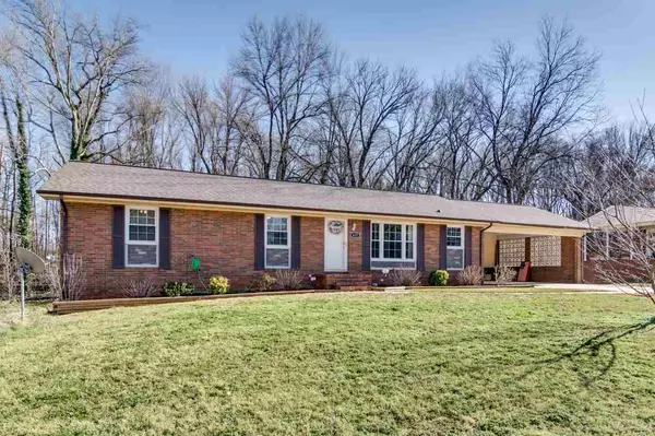 617 Paris Street, Graham, NC 27253