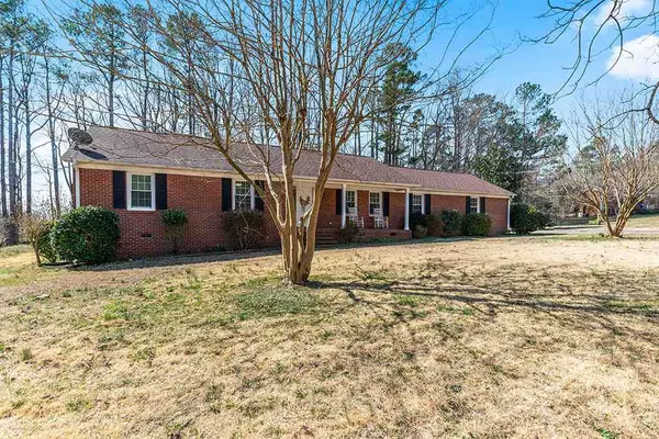 50 Rolling Acres Road, Youngsville, NC 27596