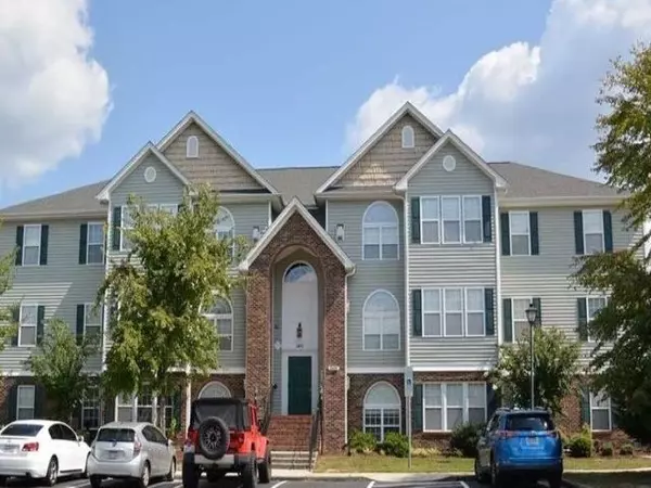 3473 Forestdale Drive #2D, Burlington, NC 27215