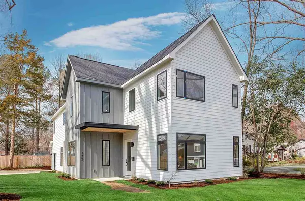 132 Oak Street, Carrboro, NC 27510