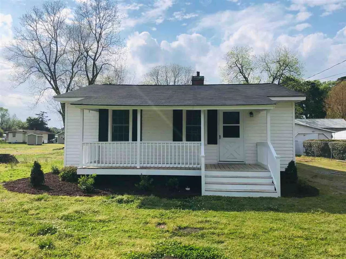 Princeton, NC 27569,408 S Pearl Street