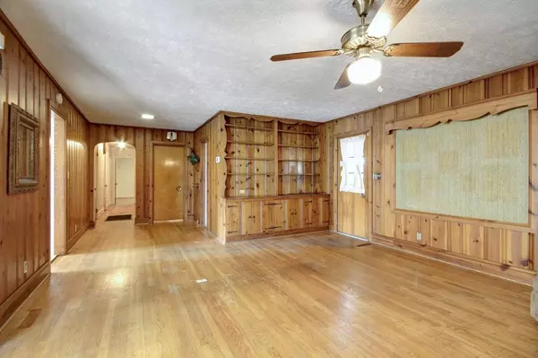 305 First Street, Princeton, NC 27569