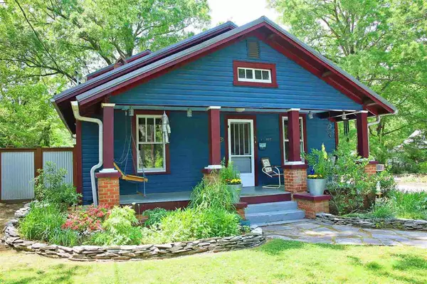 107 Elm Street, Carrboro, NC 27510