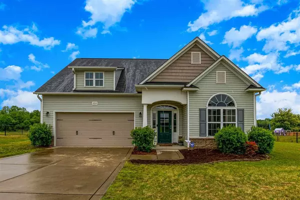 404 Wakefield Drive, Princeton, NC 27569