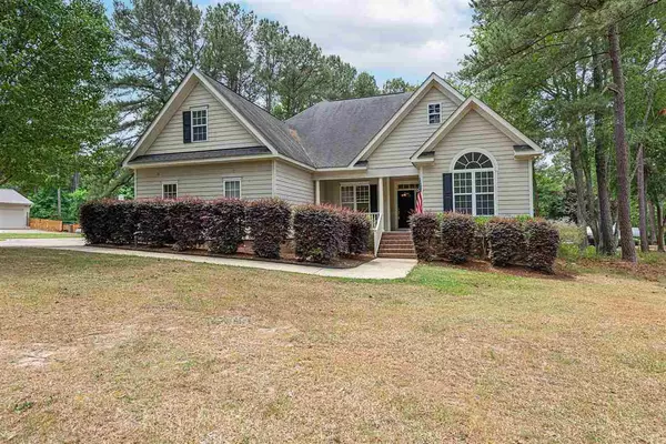 305 Hardwood Ridge Court, Clayton, NC 27520