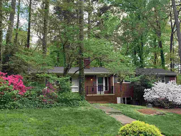 1198 Cypress Road, Chapel Hill, NC 27517