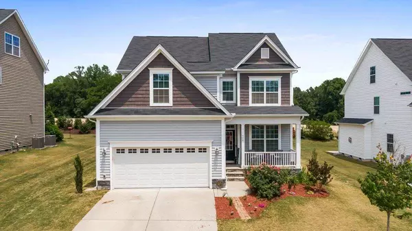 528 Walker Ranch Drive, Fuquay Varina, NC 27526