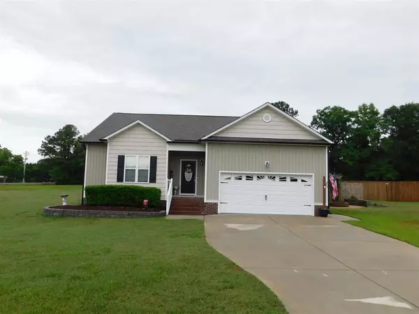 25 Moonlight Drive, Fuquay Varina, NC 27526