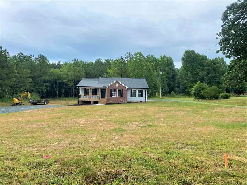 7686 Garrett Road, Liberty, NC 27298