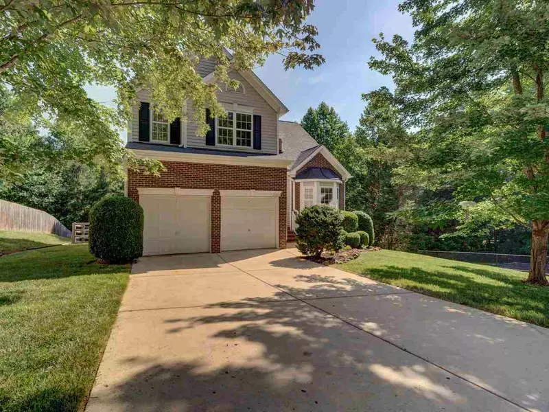 2505 Summit Drive, Hillsborough, NC 27278