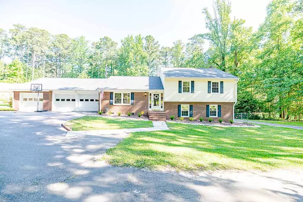 Sanford, NC 27330,1416 Spring Lane