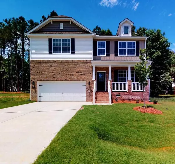 132 Weatherstone Lane, Zebulon, NC 27597