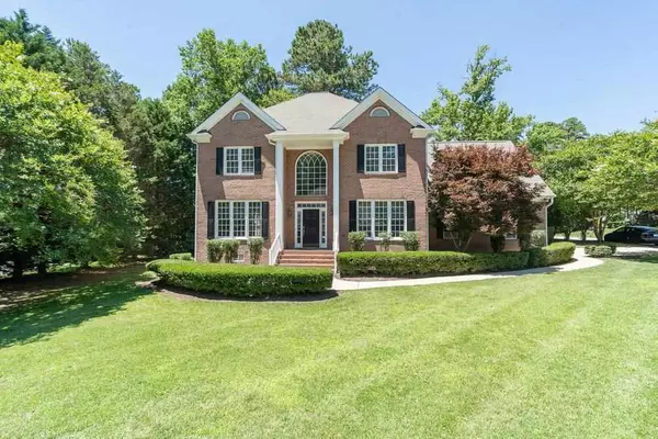 102 Parkwalk Court, Cary, NC 27519