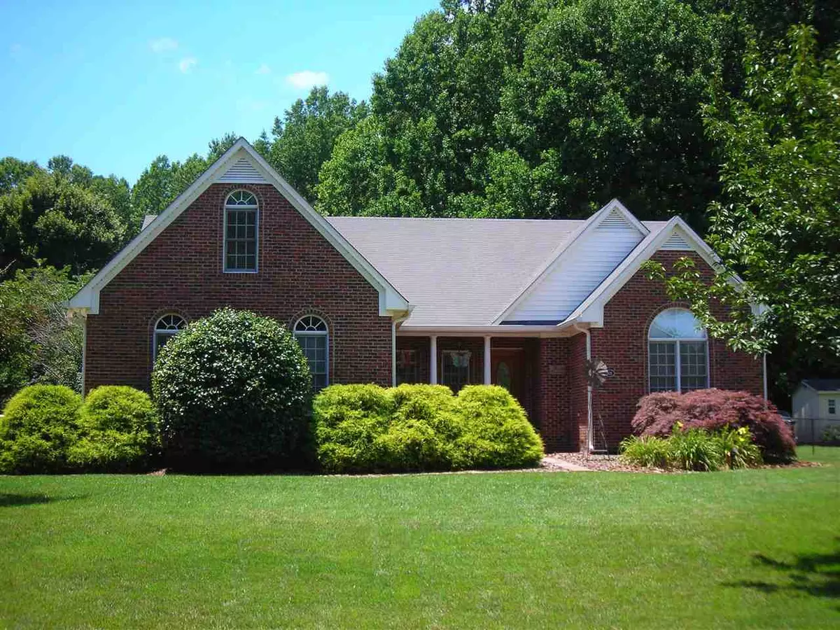 Mebane, NC 27302,501 Hill Lane