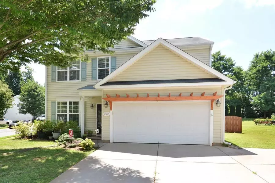 1206 Bethpage Drive, Alamance, NC 27302