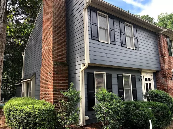 5621 Hamstead Crossing, Raleigh, NC 27612