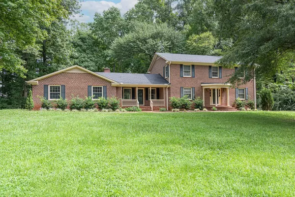 621 Edgewater Drive, Garner, NC 27529