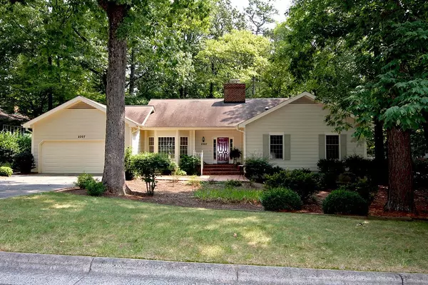 2307 Ridgefield Drive, Chapel Hill, NC 27517