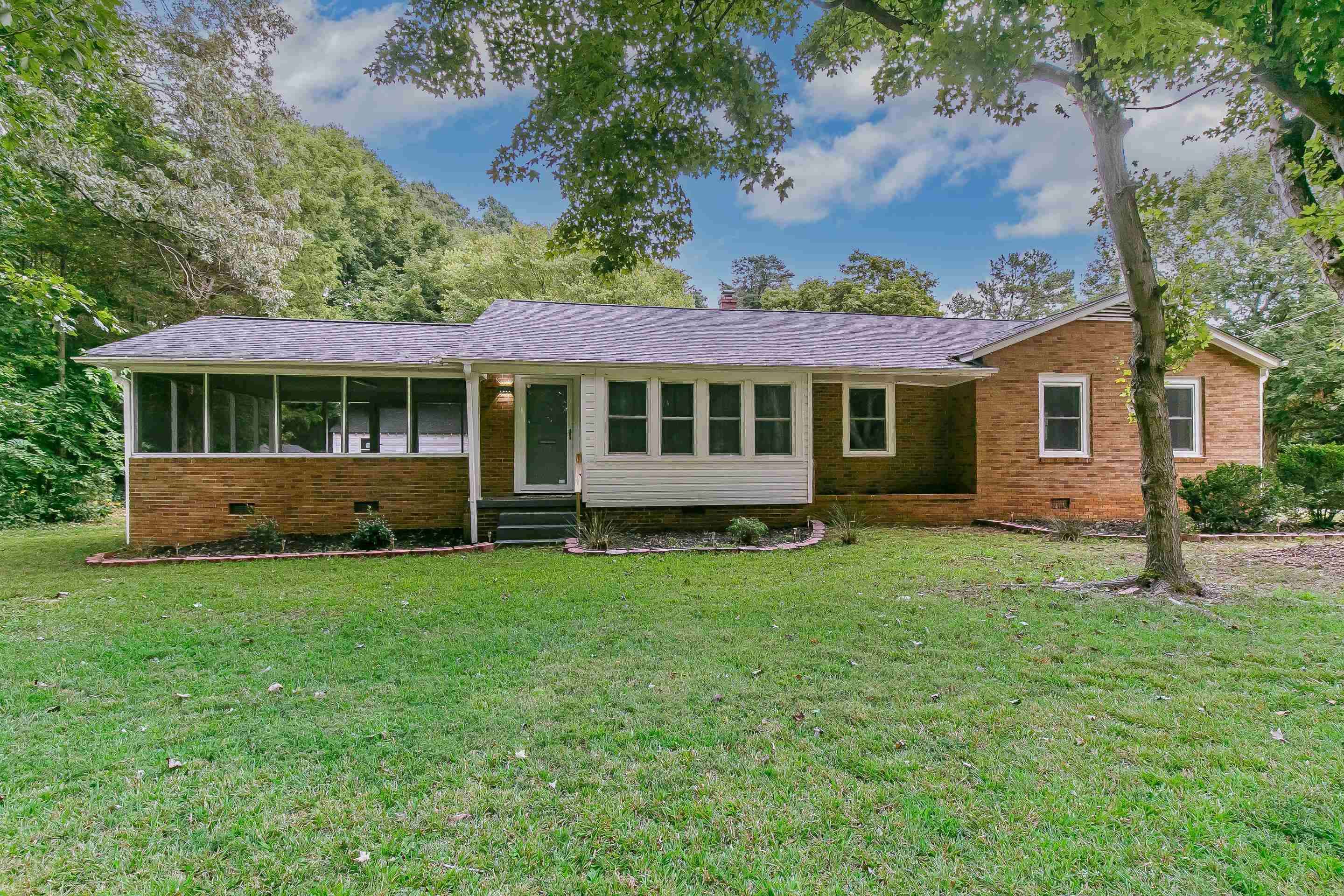 807 Tillman Street, Burlington, NC 27217