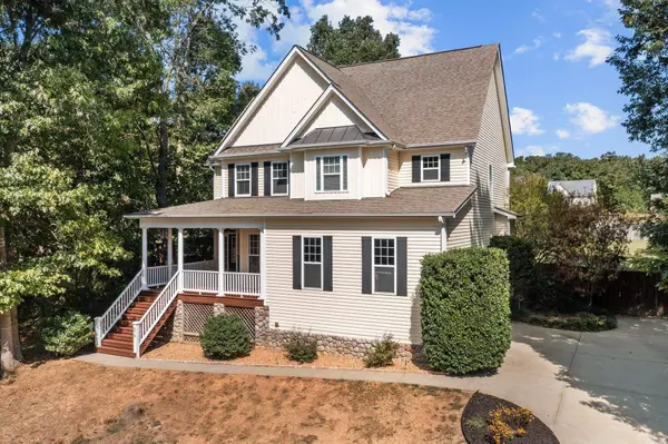 678 Ruth Circle, Fuquay Varina, NC 27526