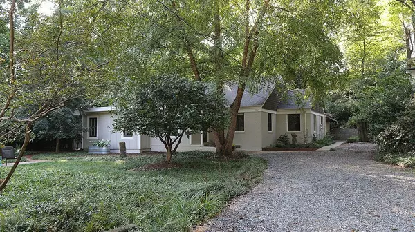 829 Runnymede Road, Raleigh, NC 27607