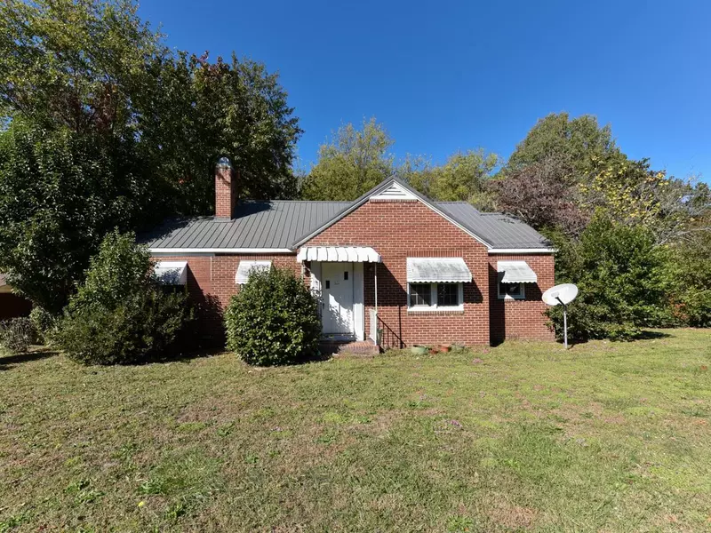 714 W Main Street, Sanford, NC 27332