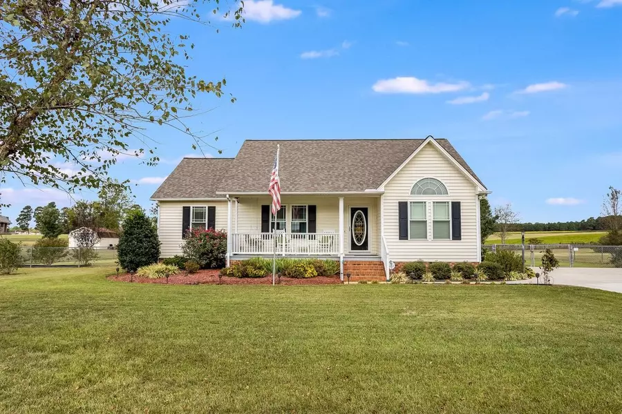 90 Sommerset Drive, Clayton, NC 27520